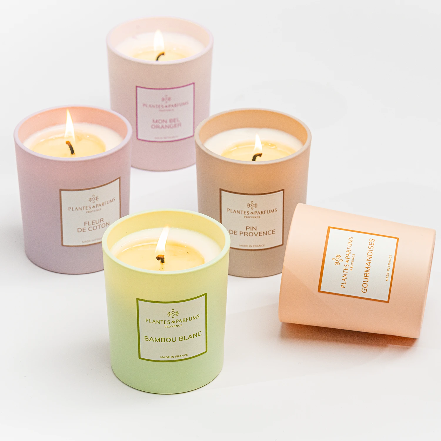 Bougie Végétale Douceur Cachemire 180g Avec étui – Image 2